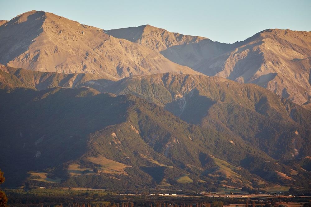 Koura Bay Golf Resort Kaikoura Esterno foto