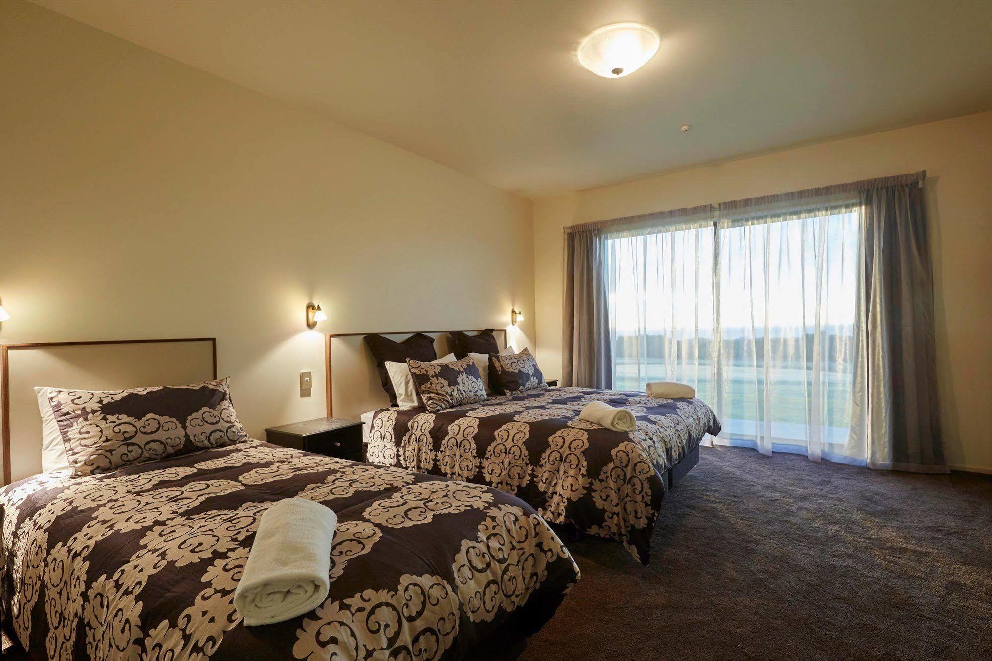 Koura Bay Golf Resort Kaikoura Esterno foto