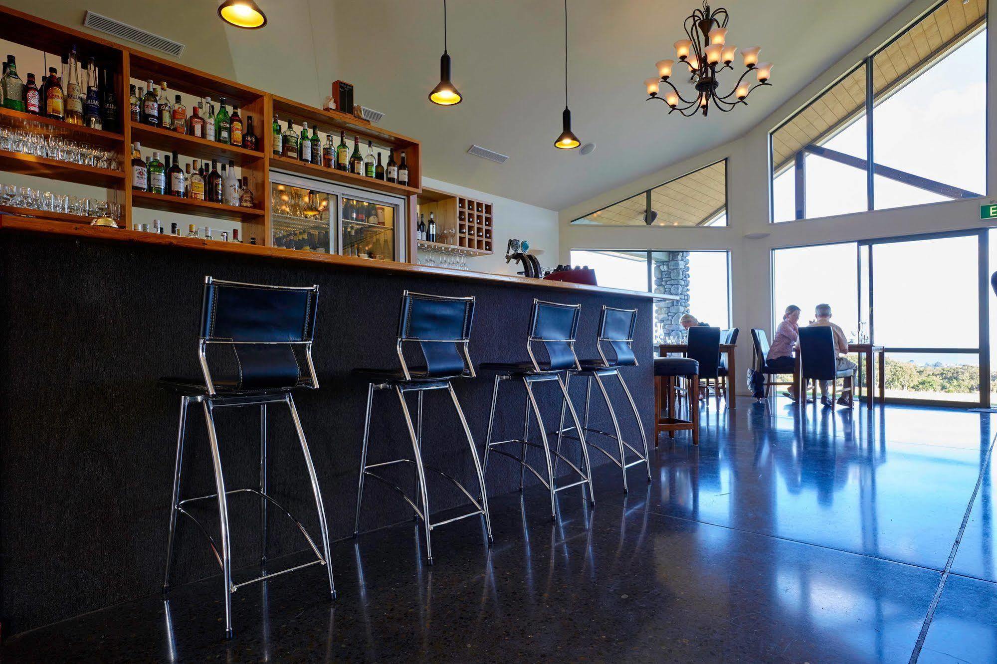 Koura Bay Golf Resort Kaikoura Esterno foto